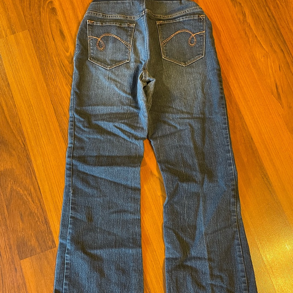 Petite Medium Maternity Jeans